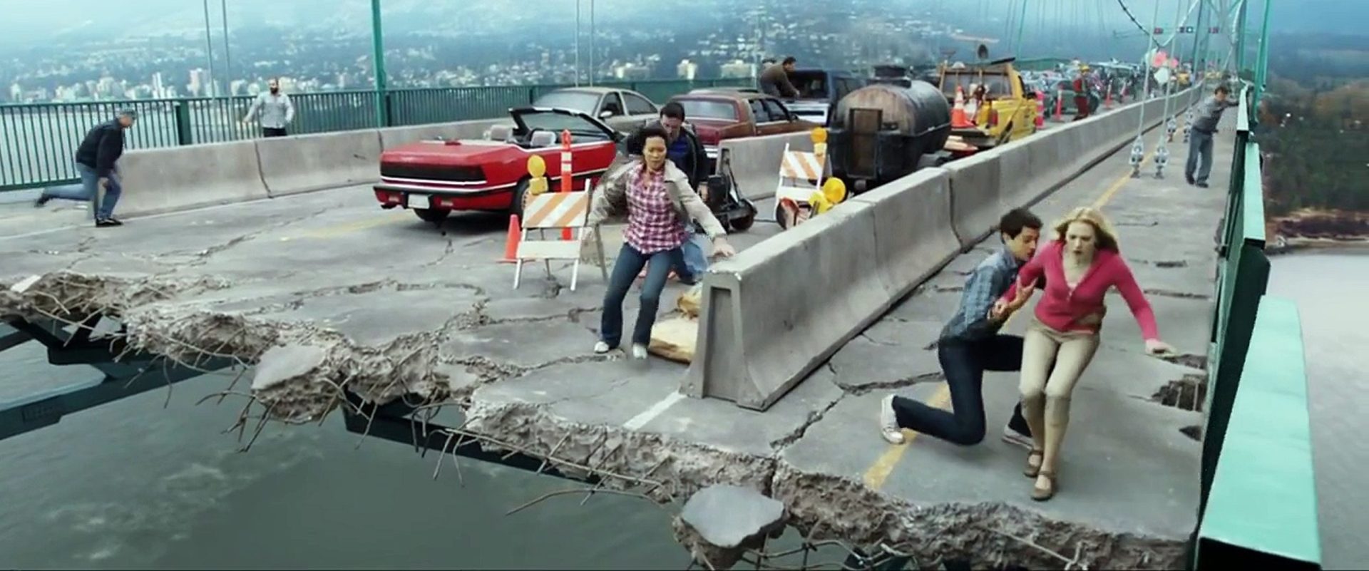 Bridge is falling down – Final Destination 5