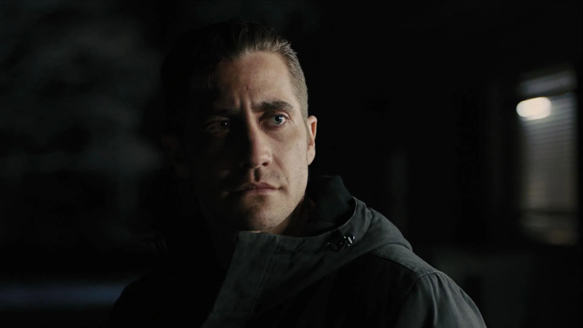 movies like Exterritorial: Prisoners (2013, Denis Villeneuve)