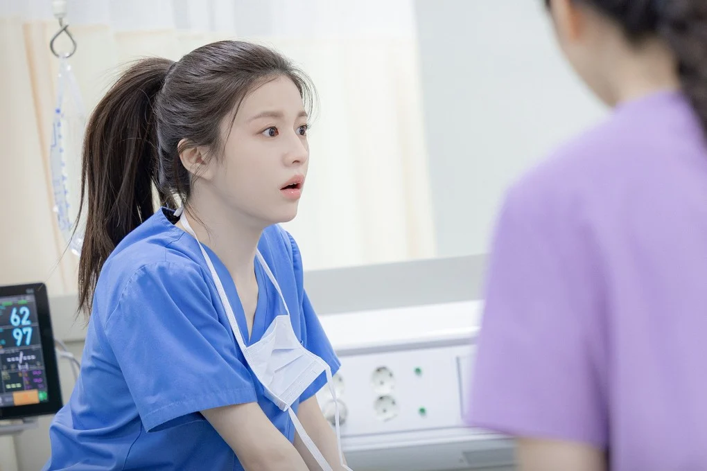 Resident Playbook (Eonjenganeun seulgiroul jeongonguisaenghwal, TV Series 2025)