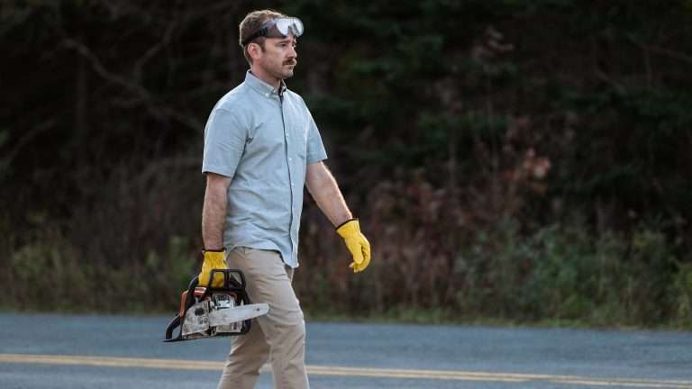 Sharp Corner (2025) Movie Review: Swerving Through The Torment of Inadequacy