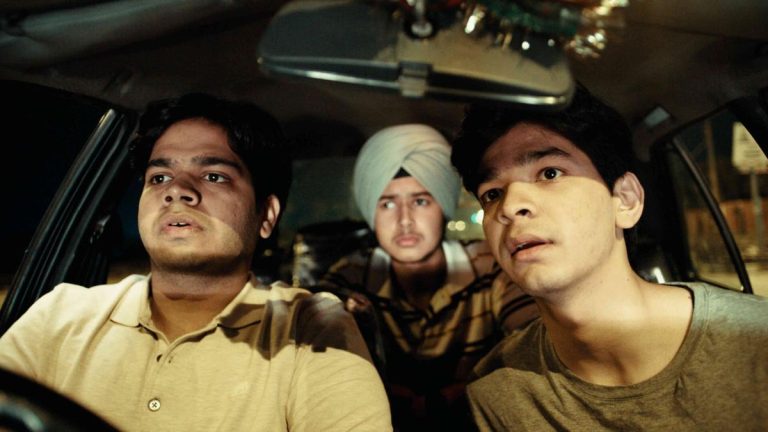 Ghich Pich (2025) Movie Review: A nostalgia-dipped slice-of-life dramadey about the push-and-pull for small adjustments in life 