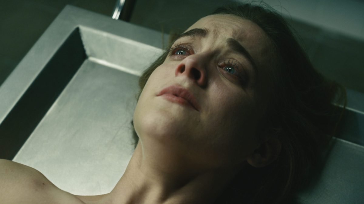 The Corpse of Anna Fritz (El cadáver de Anna Fritz, 2015)