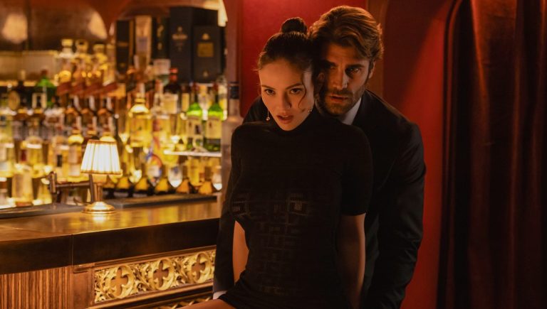 Tell Me What You Want (2025) Movie Review: Steamy Spanish erotica is a corny, problematic look at a power tussle