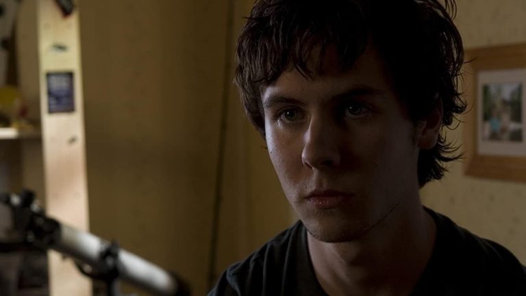 The Haunting That Lingers: Revisiting the Horror of 'Lake Mungo' (2008)