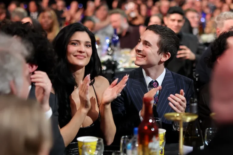 Timothée Chalamet Drops “I Love You” Bomb to Kylie Jenner in Epic Critics Choice Win – Speech Steals the Show!