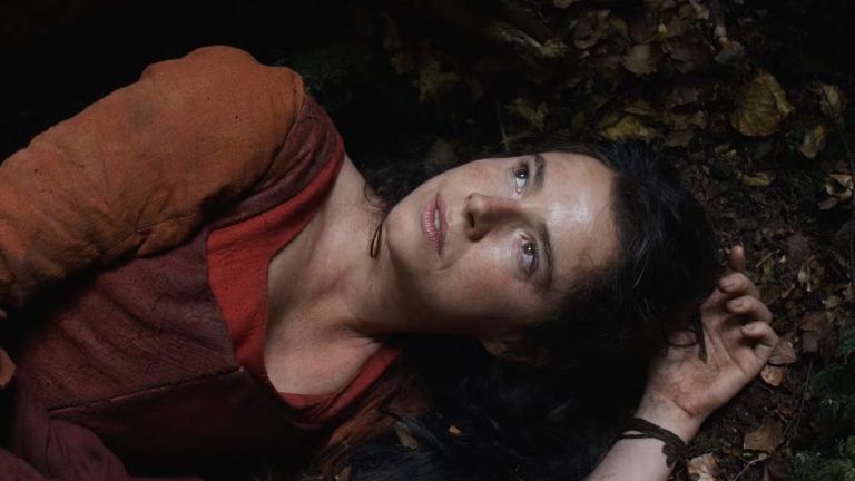 Hamnet (2025) | Top 5 Jessie Buckley Movie Performances