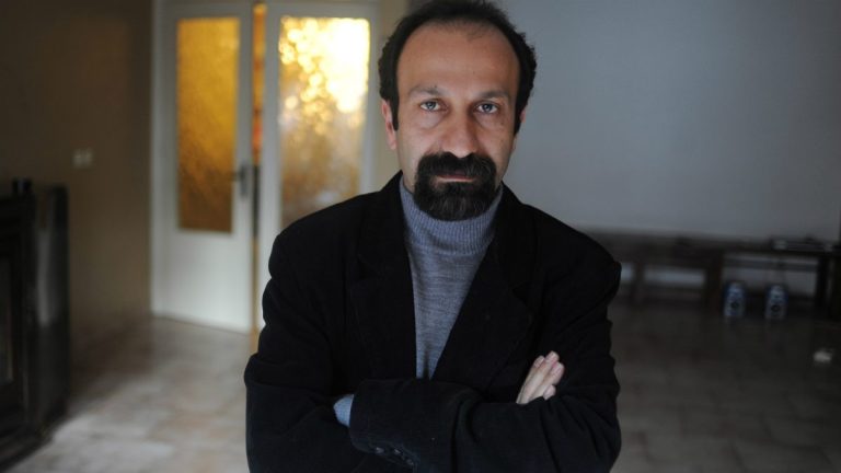 Asghar Farhadi Calls on Filmmakers Around the World to Prevent the Destruction of Civilian Infrastructure in Iran