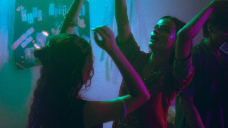 Interview with the Team of ‘Don’t Interrupt While We Dance’: “The idea that identity must be verified to be considered real doesn’t make any sense to me.”