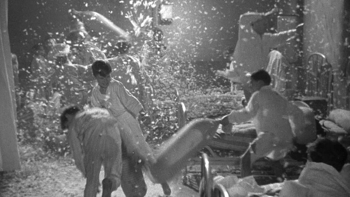 Zero De Conduite (Zero For Conduct, 1933)