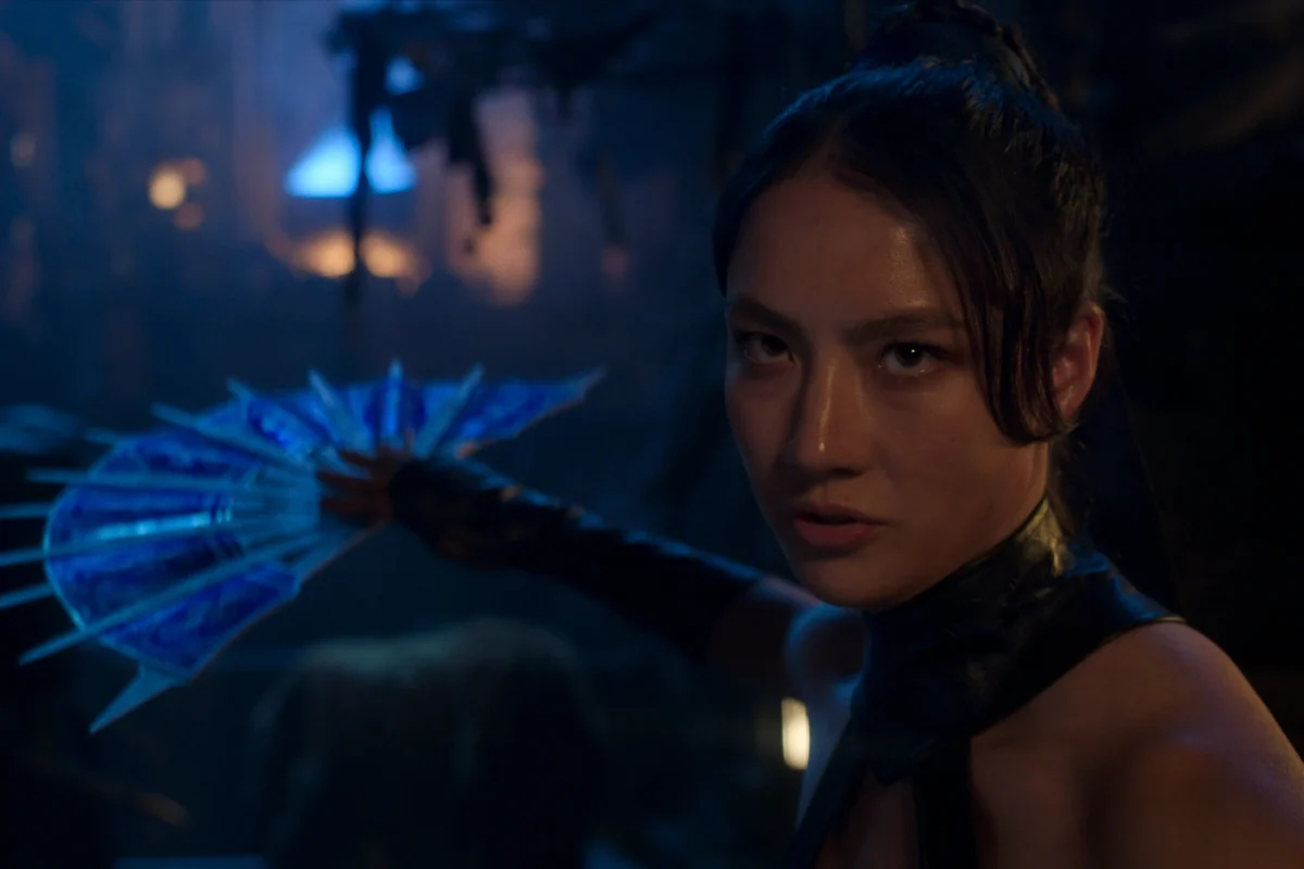 Adeline Rudolph as Kitana in 'Mortal Kombat II'.